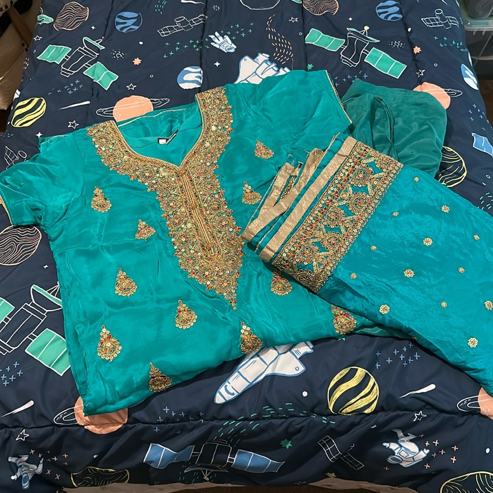 Saree